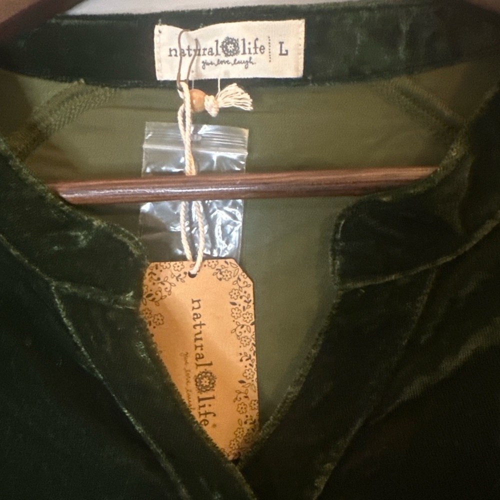 NATURAL LIFE Deep Olive Velvet Button-Down Tunic - Picture 4 of 6